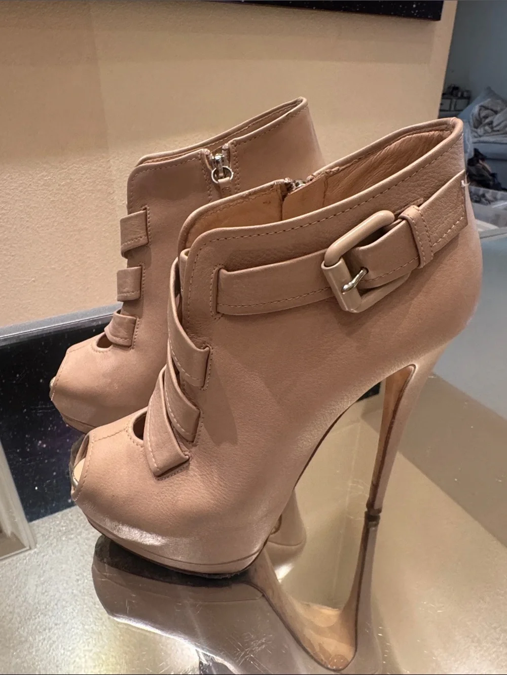 Giuseppe Zanotti Vintage Nude Beige Platform Peep Toe Booties Heels